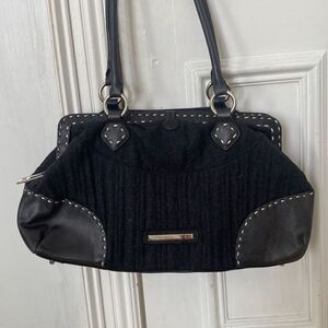 BCBGMaxazria Women's Contrast Stitching Shoulder Bag Black